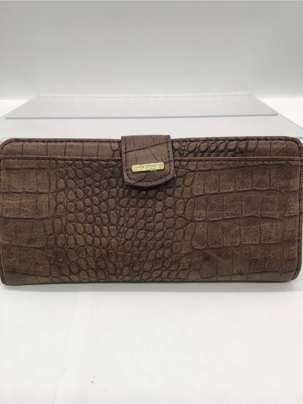 🌼3/$13🌼BUNDLE DEAL! Relic Brown Foux Croc Wallet